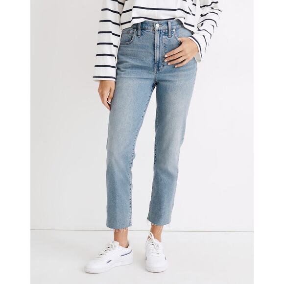 Madewell Denim - Madewell Perfect Vintage Jean in Ellicott Wash Sz 25 |High Rise Raw Hem Straight